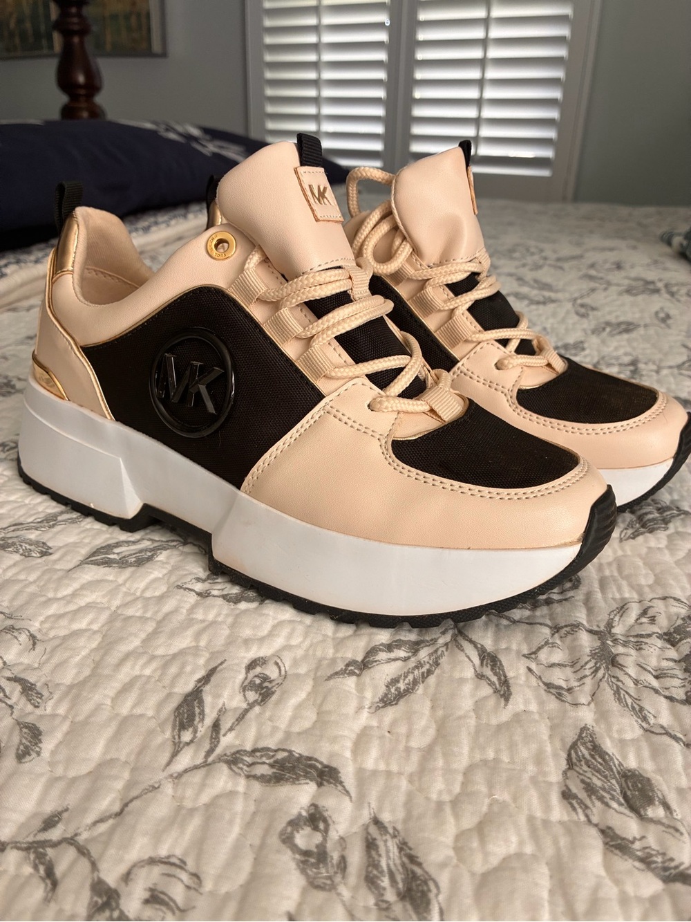 Michael Kors Beige and Black Platform Lace-Up Sneakers